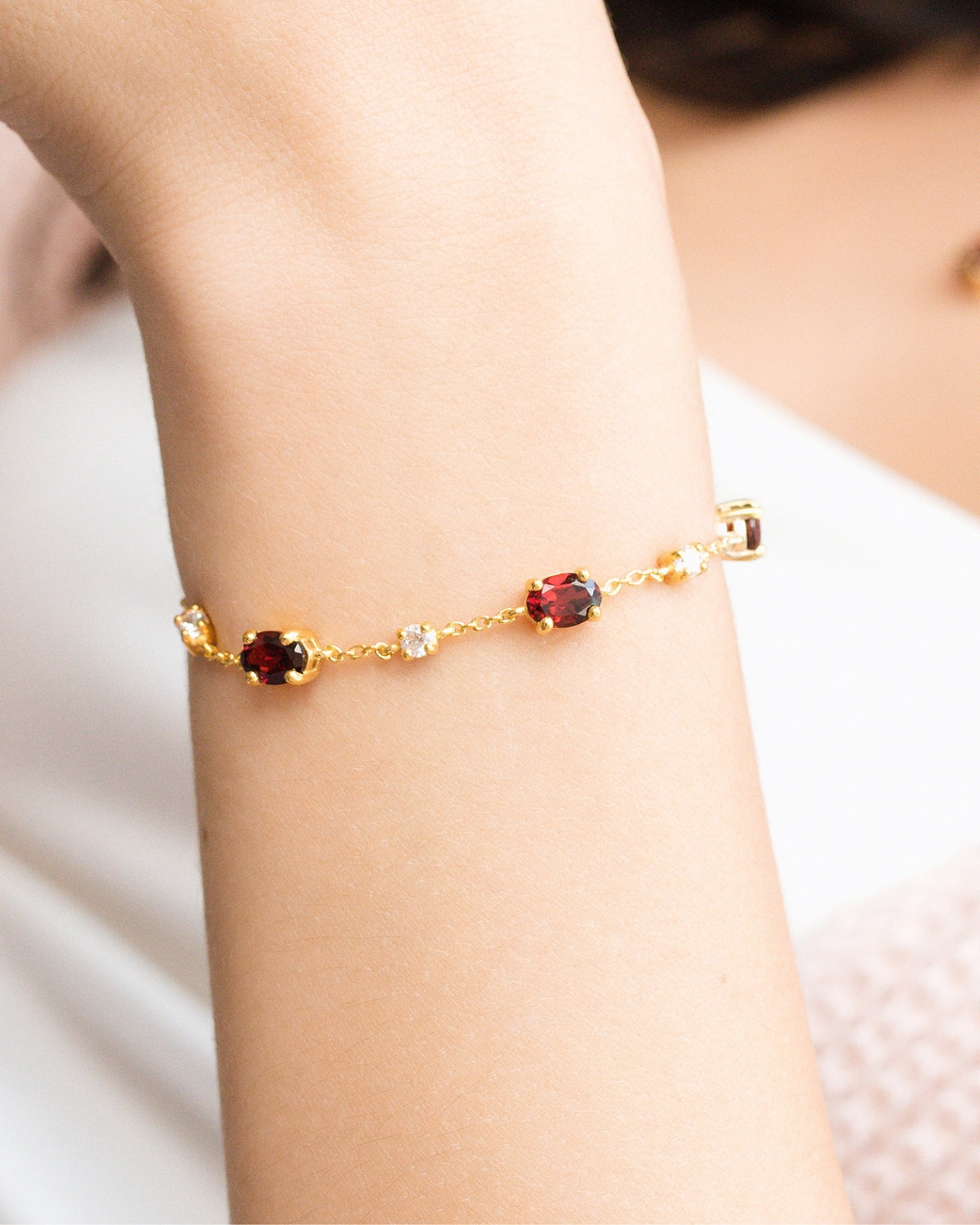 Complete Set - Garnet Jewellery Set in 18k Gold Vermeil