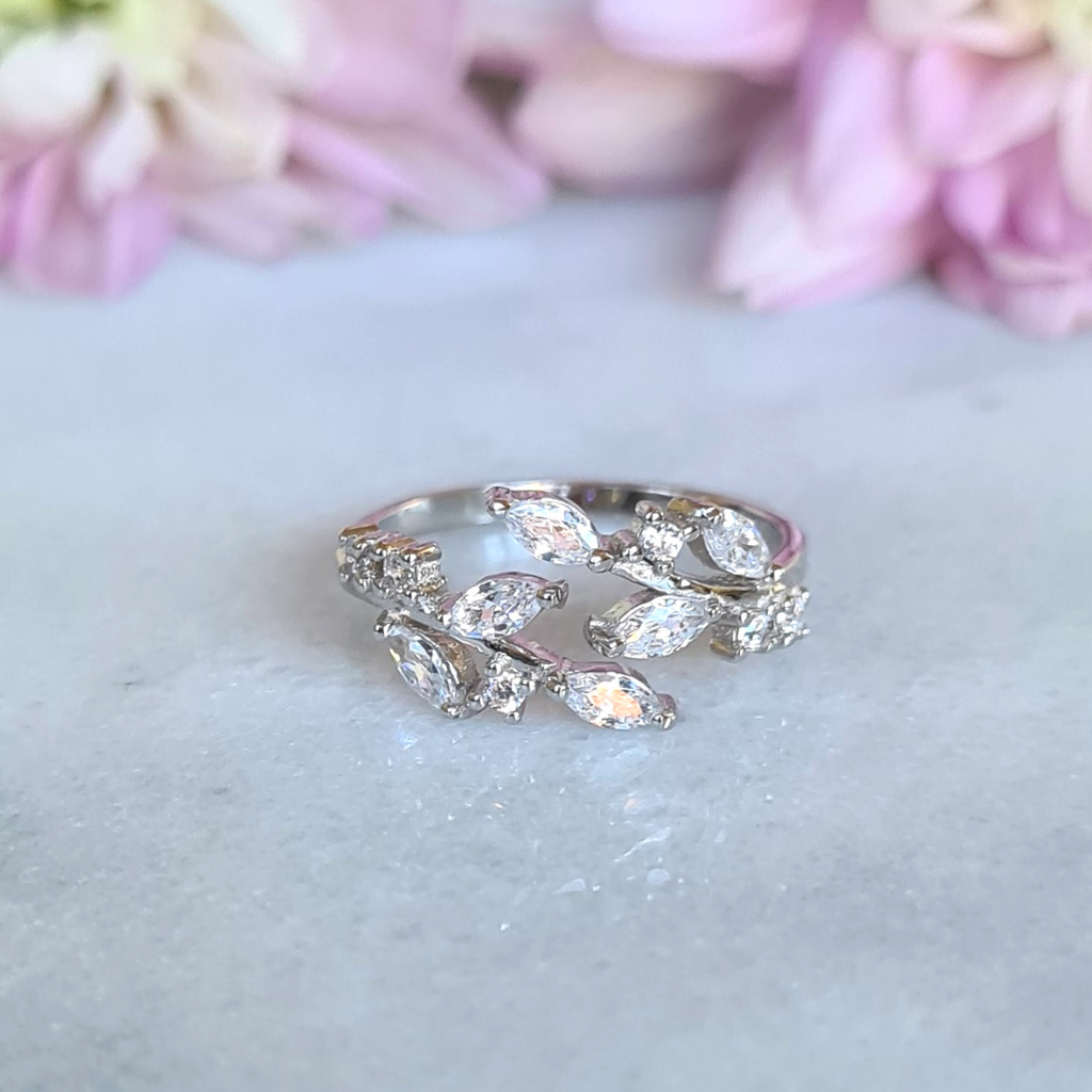 Adjustable Leaf Ring in Sterling Silver