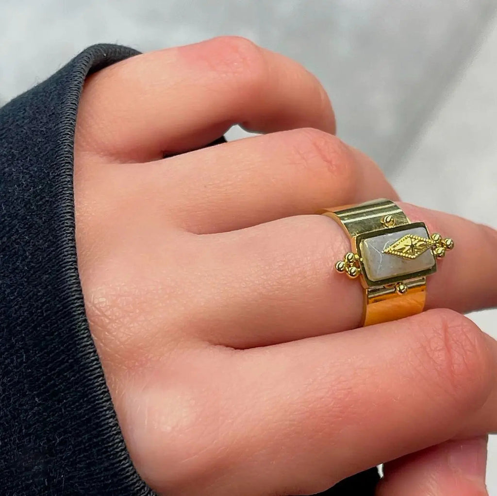 Luna Luxe 18k Gold Plated Wide Band Irregular Grey Crystal Ring